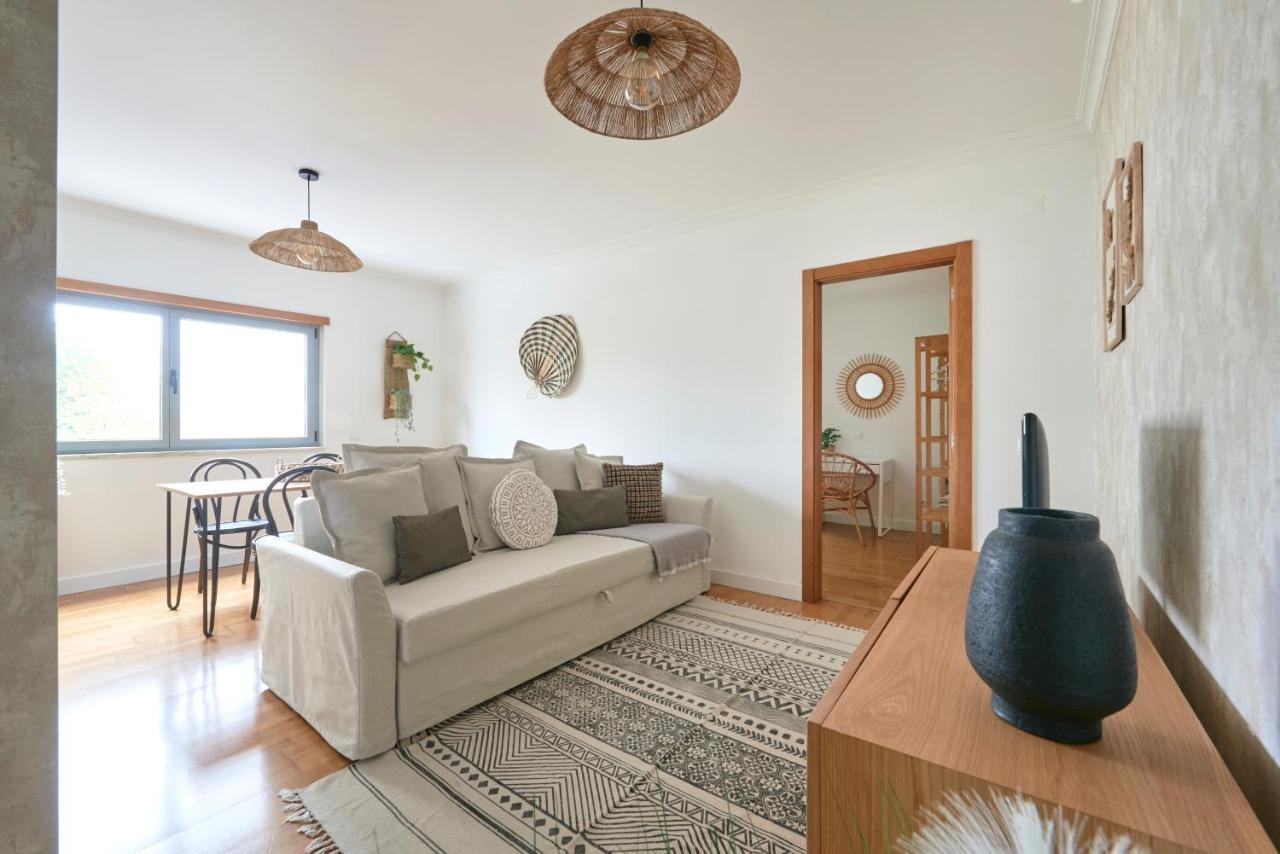 Apartment With Private Terrace & Car Garage Lisbon Bagian luar foto