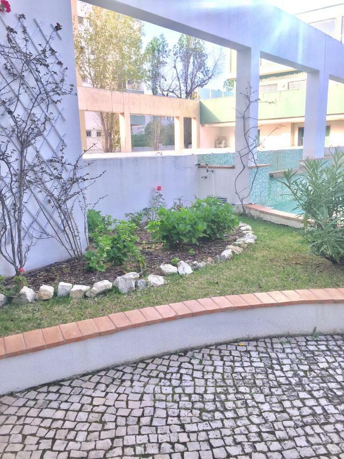Apartment With Private Terrace & Car Garage Lisbon Bagian luar foto